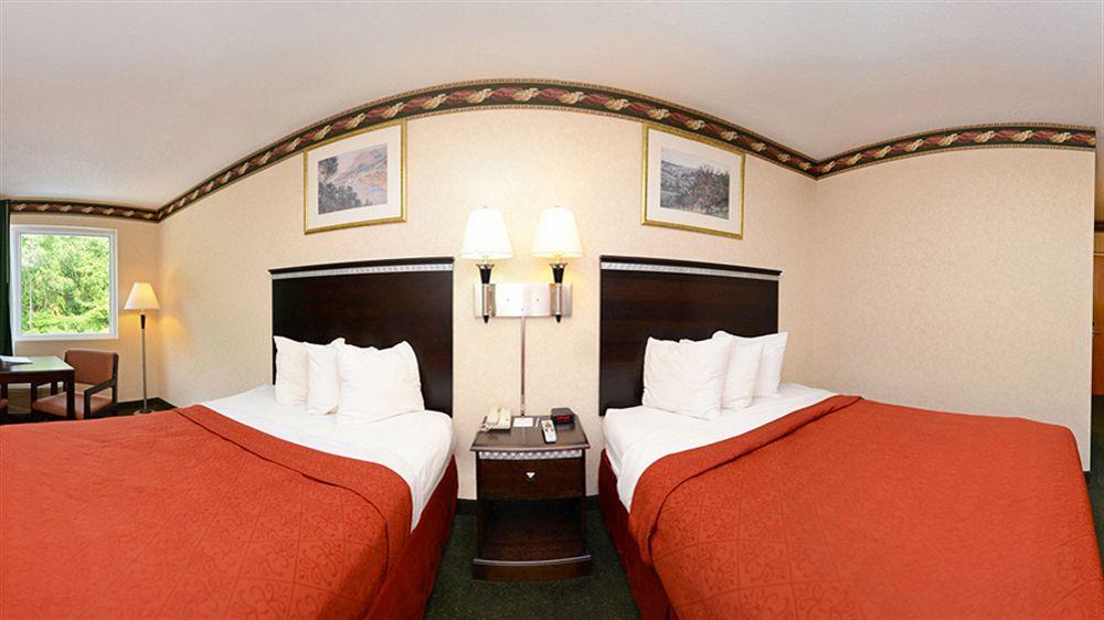 Red Carpet Inn & Suites Carneys Point/Wilmington Εξωτερικό φωτογραφία