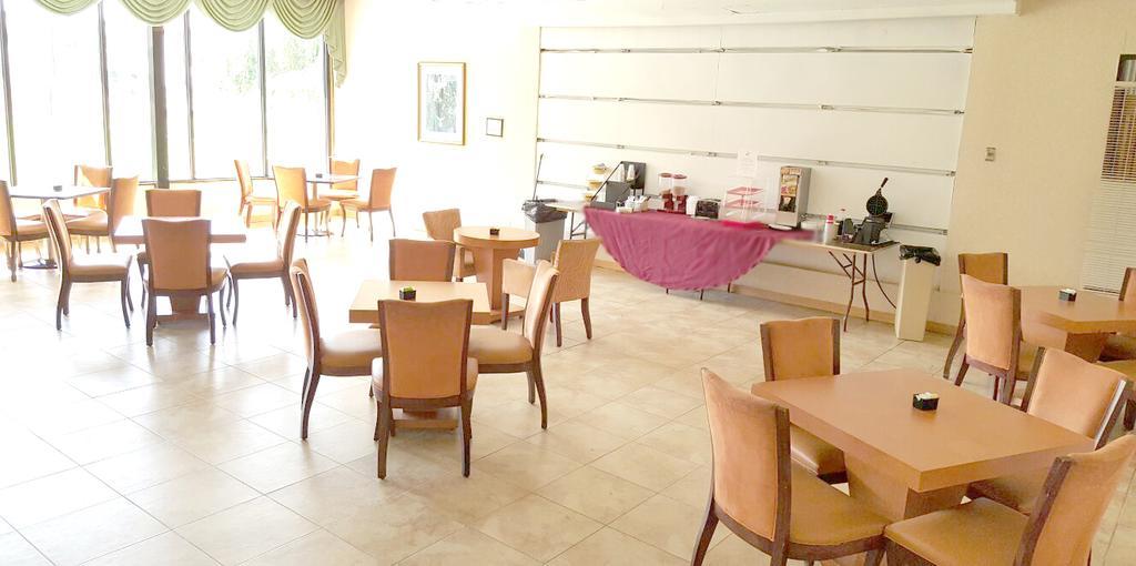 Red Carpet Inn & Suites Carneys Point/Wilmington Εξωτερικό φωτογραφία